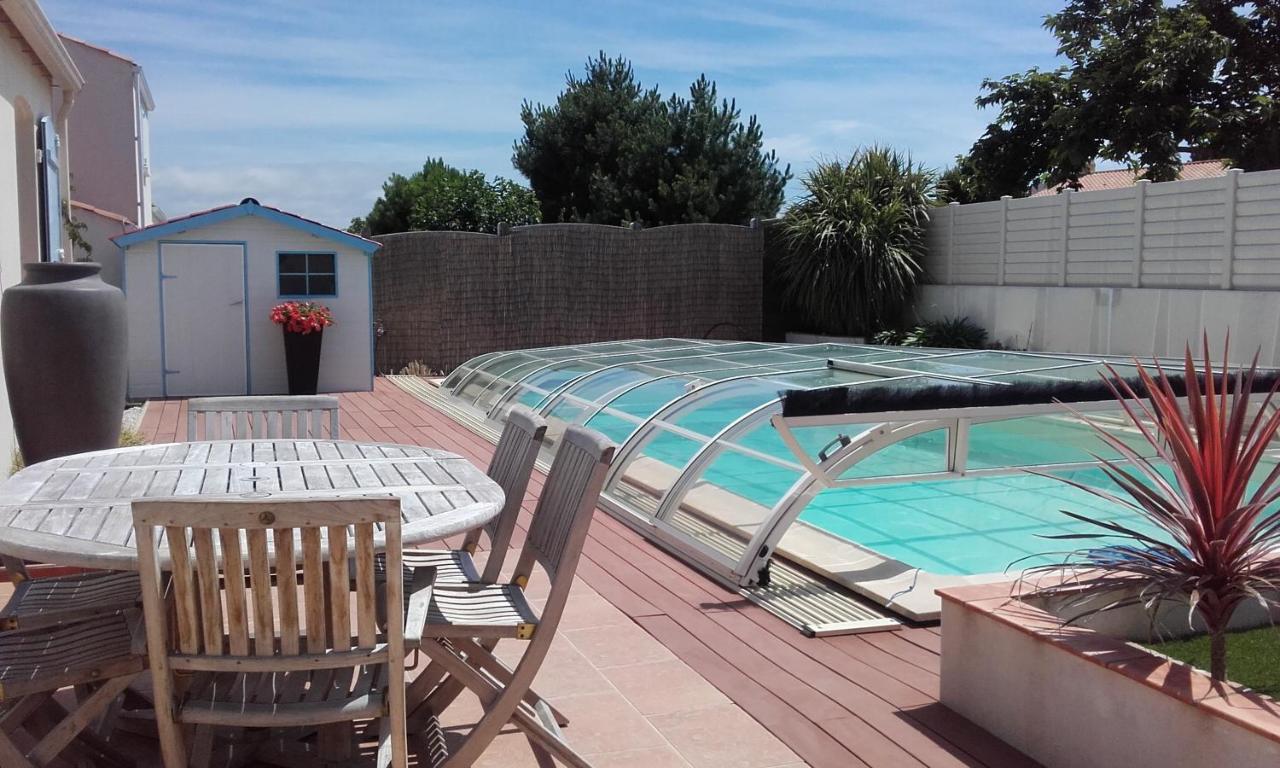 Villa Bord De Mer Spacieuse Piscine Chauffe Privative 布雷蒂诺斯梅尔 外观 照片